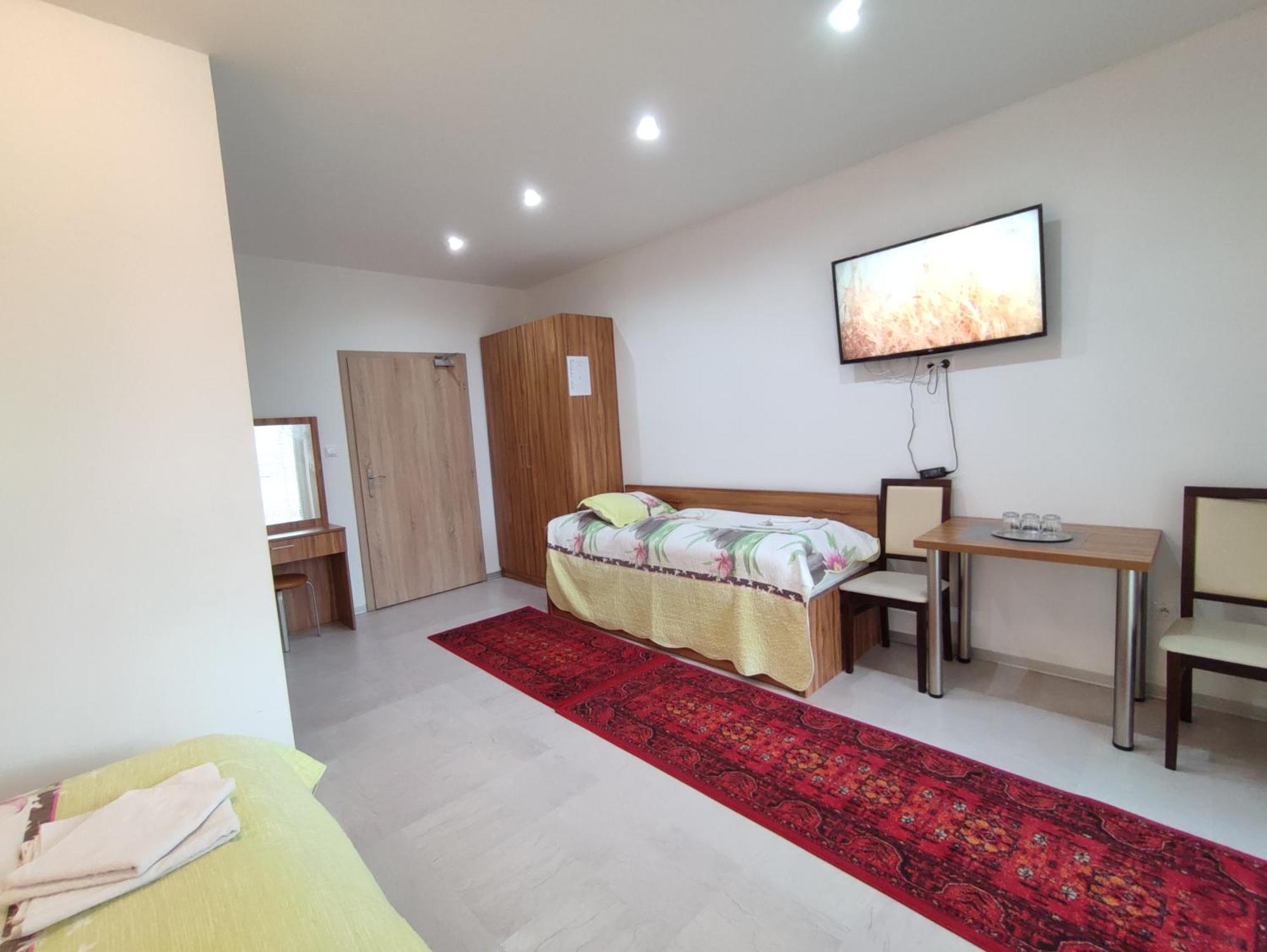 Hotel Vysehrad Турчьянске-Теплице Экстерьер фото